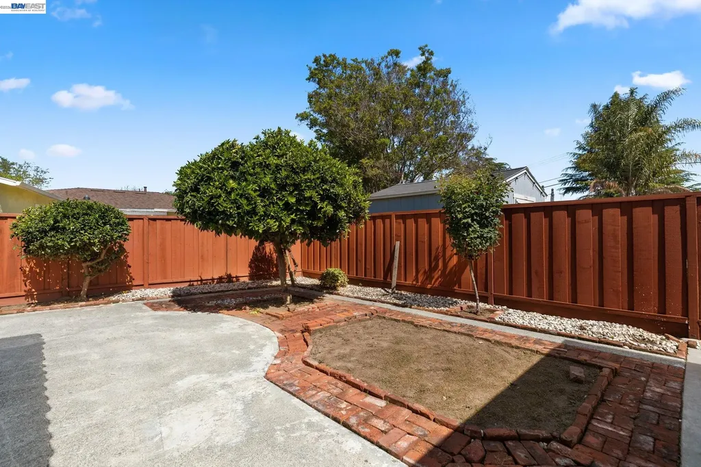 40272 Davis Street Fremont CA 94538