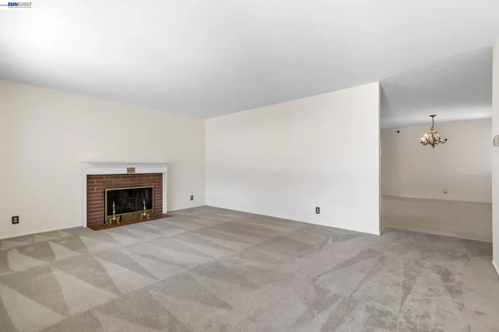 40272 Davis Street Fremont CA 94538