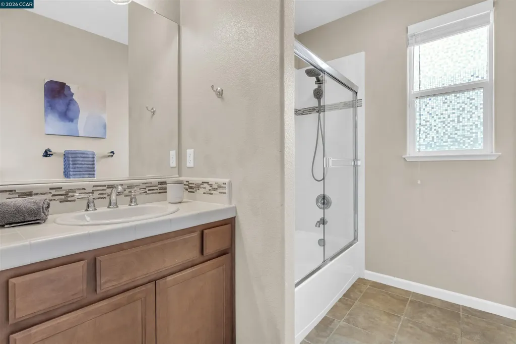385 Gabiano Court Vacaville CA 95687