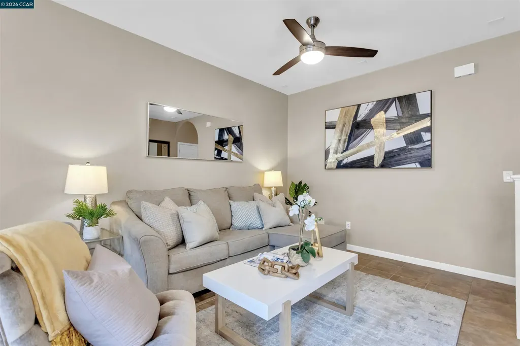 385 Gabiano Court Vacaville CA 95687