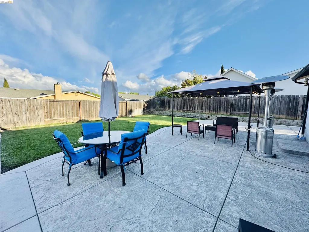 19 Huntington Circle Pittsburg CA 94565