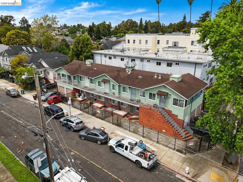 3114 Ashbrook Court Oakland CA 94601