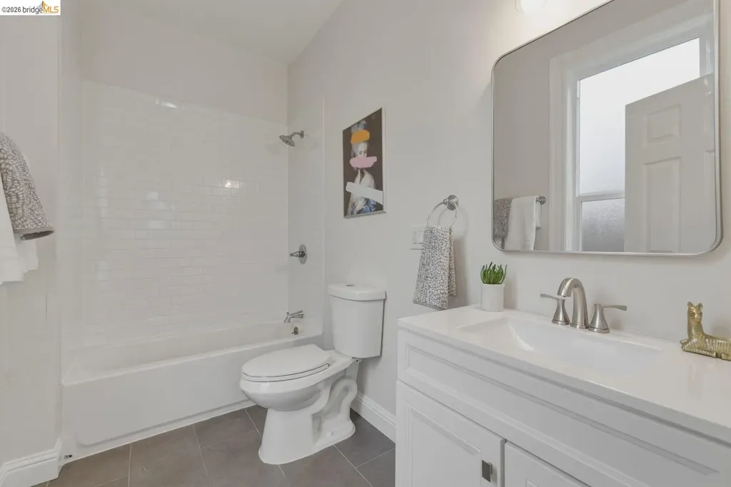 1324 Burnett Street Berkeley CA 94702