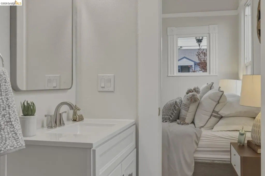 1324 Burnett Street Berkeley CA 94702