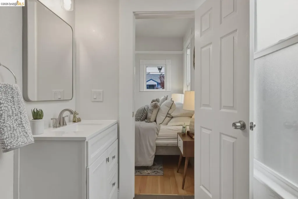 1324 Burnett Street Berkeley CA 94702
