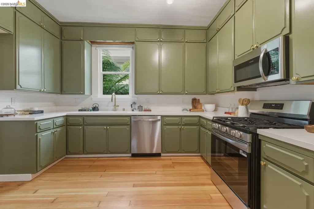 1324 Burnett Street Berkeley CA 94702