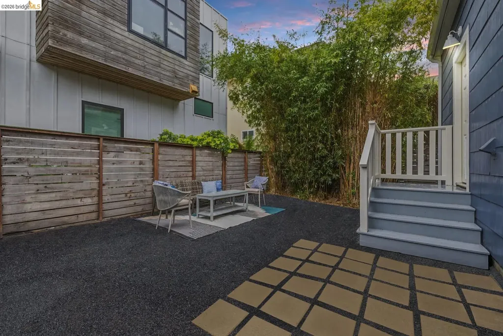 1324 Burnett Street Berkeley CA 94702
