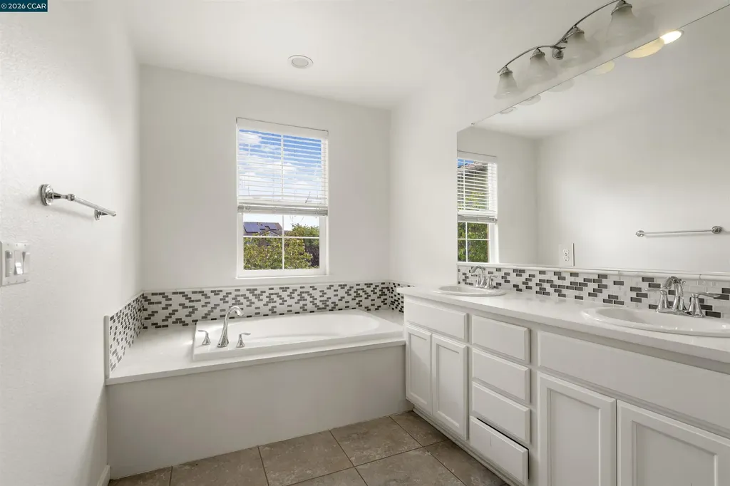 1555 Glenn Street Hayward CA 94545