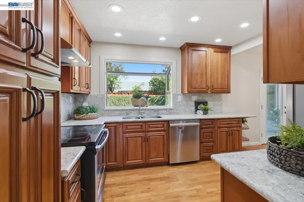 33513 Bardolph Circle Fremont CA 94555