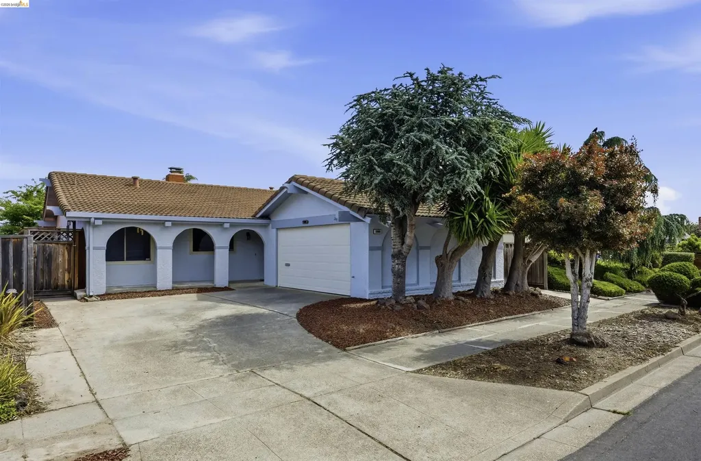 3305 Fir Avenue Alameda CA 94502