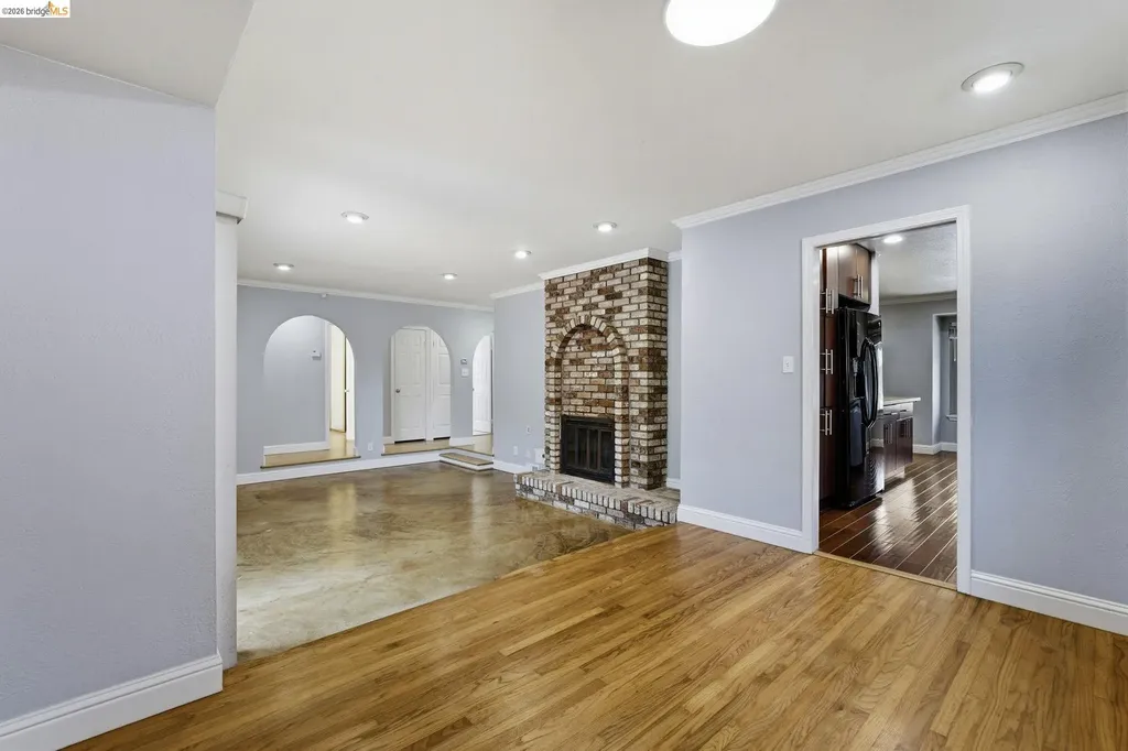 3305 Fir Avenue Alameda CA 94502