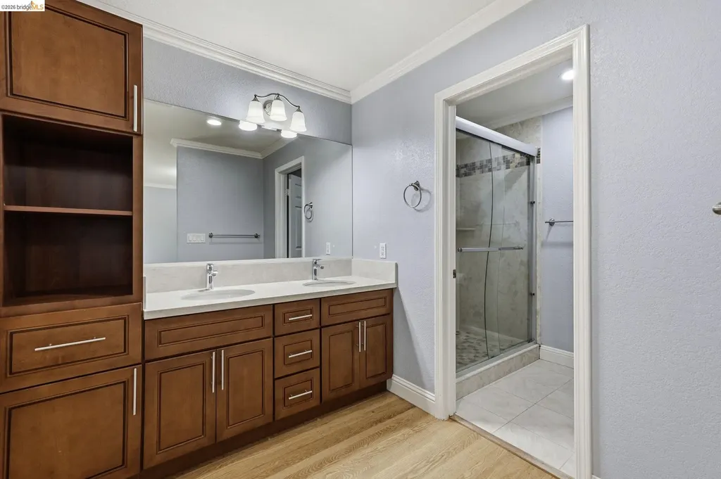 3305 Fir Avenue Alameda CA 94502