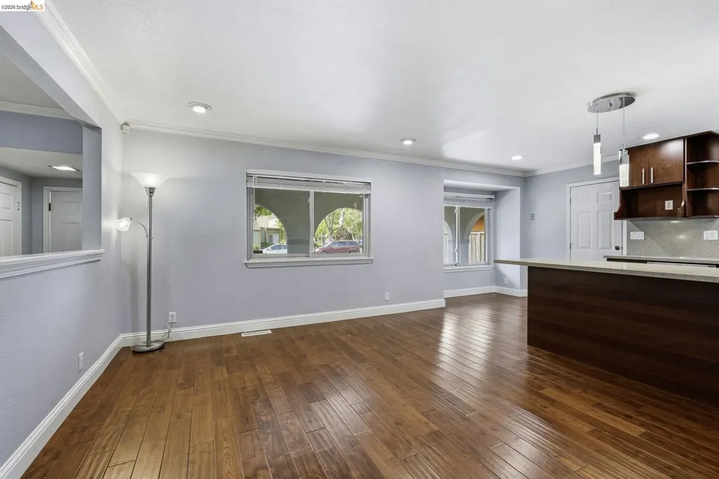 3305 Fir Avenue Alameda CA 94502