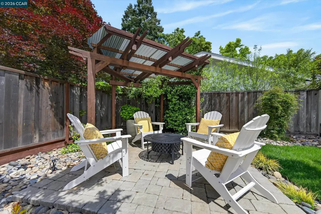 1113 Delta Way Danville CA 94526