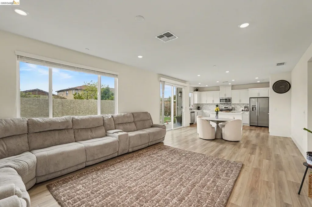 225 Cold Creek Drive Oakley CA 94561