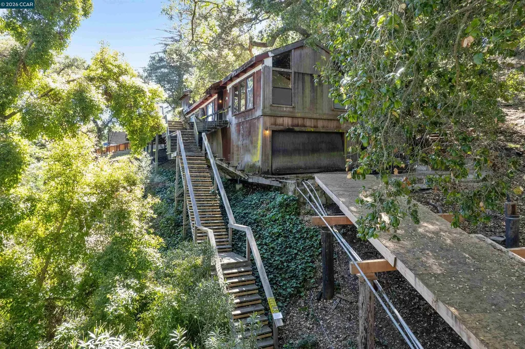 3391 Woodview Drive Lafayette CA 94549