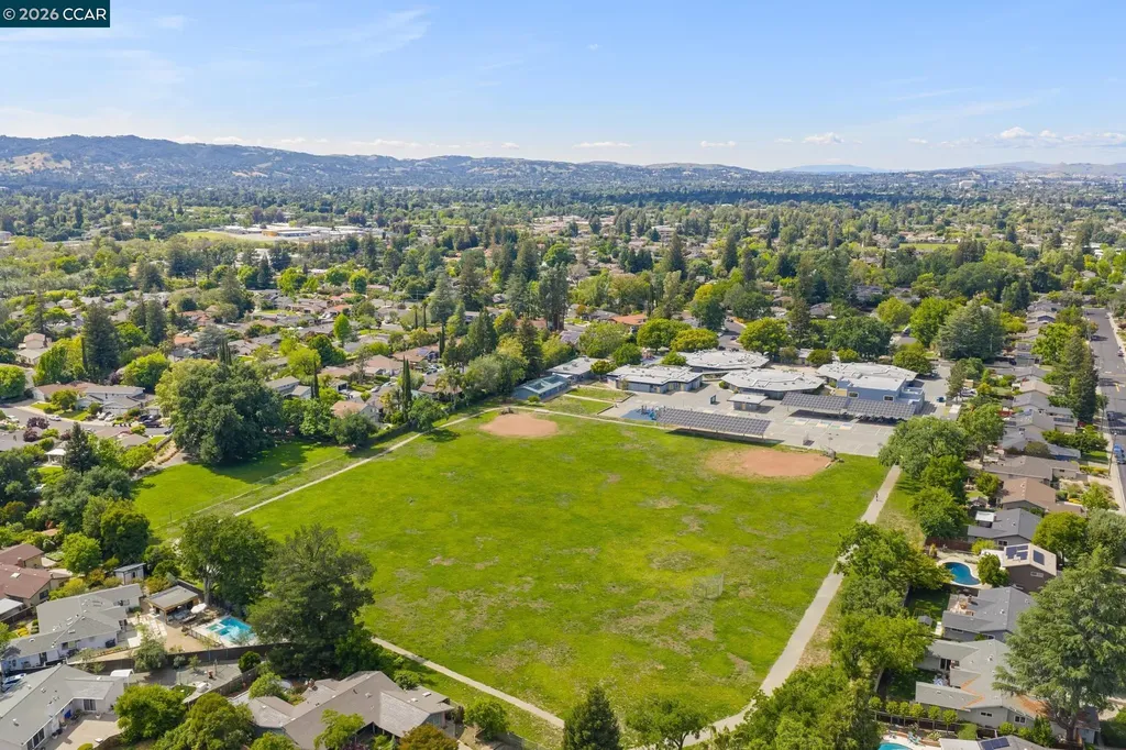 326 Dogwood Drive Walnut Creek CA 94598