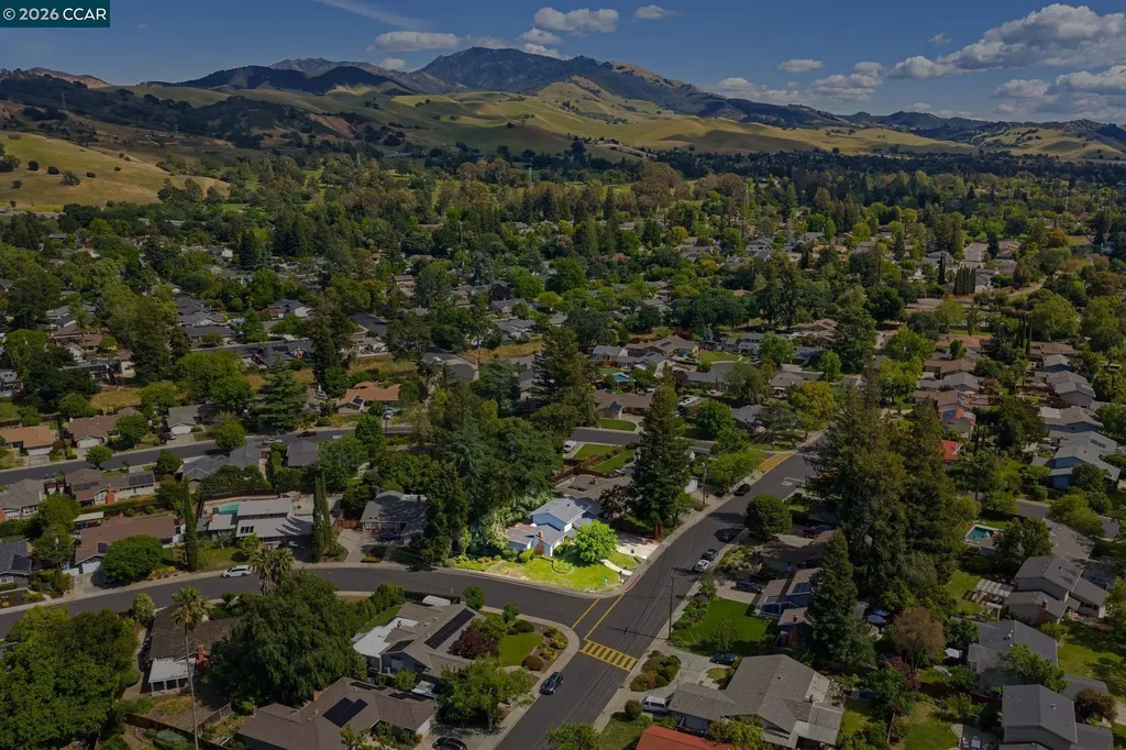326 Dogwood Drive Walnut Creek CA 94598