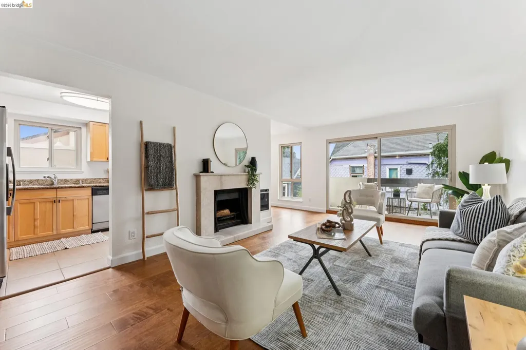 77 Fairmount Avenue Oakland CA 94611