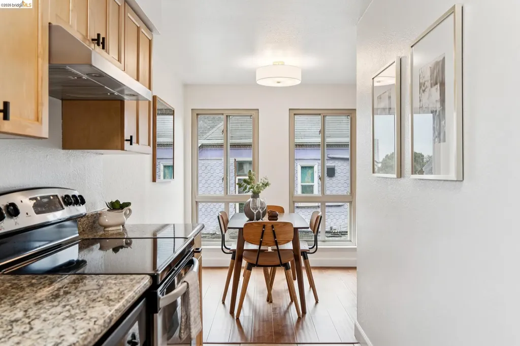 77 Fairmount Avenue Oakland CA 94611