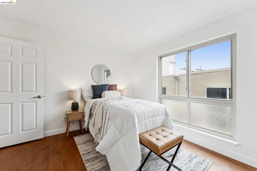 77 Fairmount Avenue Oakland CA 94611