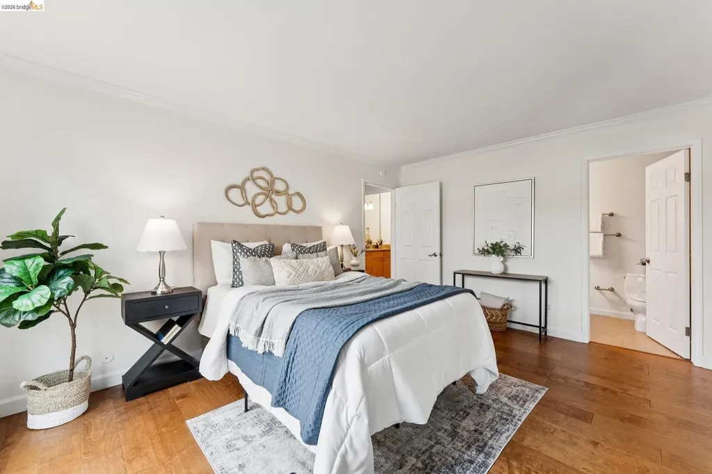 77 Fairmount Avenue Oakland CA 94611