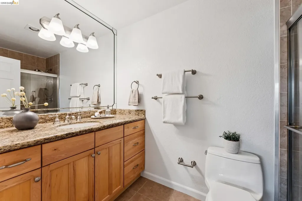 77 Fairmount Avenue Oakland CA 94611