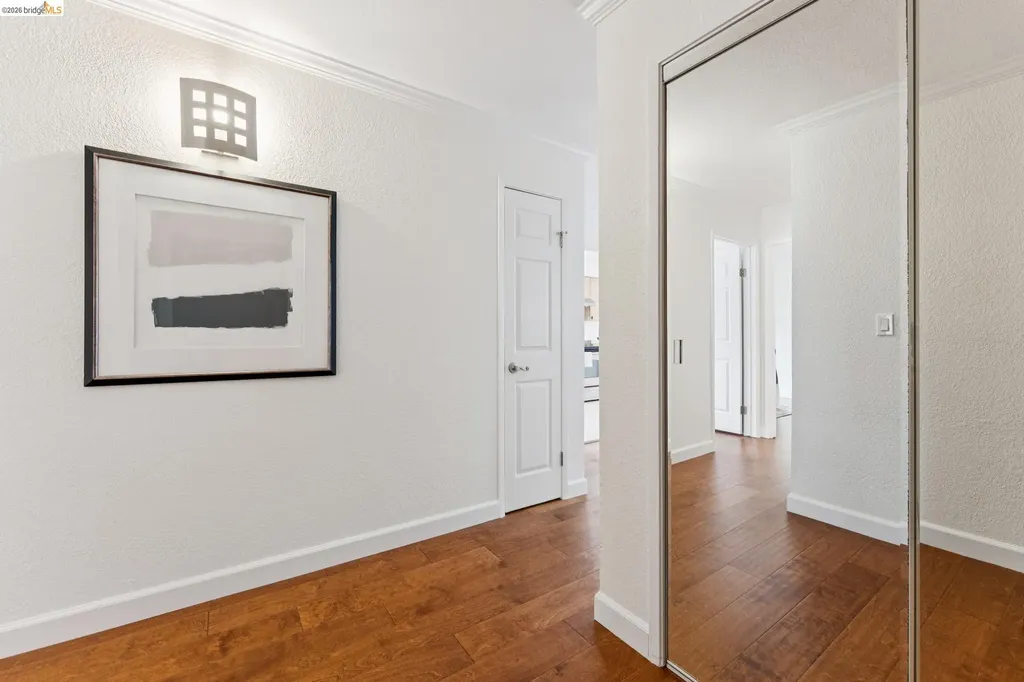 77 Fairmount Avenue Oakland CA 94611