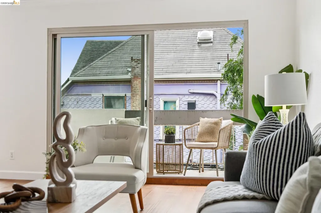 77 Fairmount Avenue Oakland CA 94611