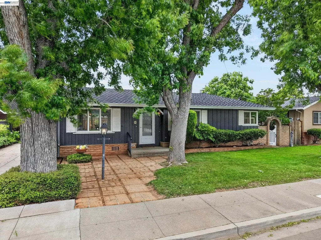 4247 School Street Pleasanton CA 94566
