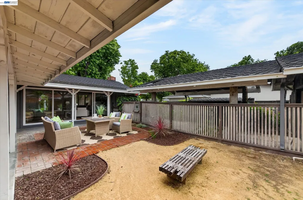 4247 School Street Pleasanton CA 94566
