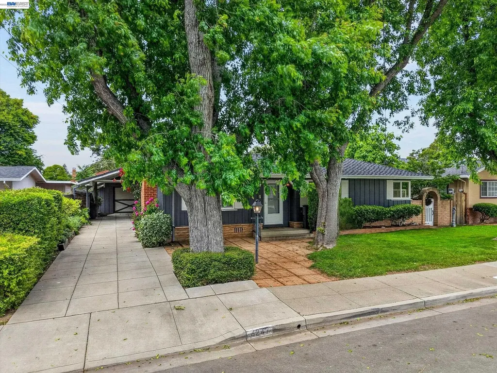 4247 School Street Pleasanton CA 94566
