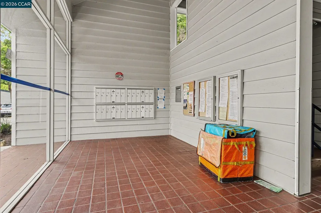 1207 Melville Square Richmond CA 94804