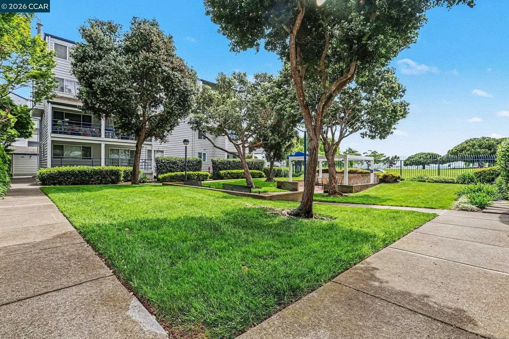 1207 Melville Square Richmond CA 94804