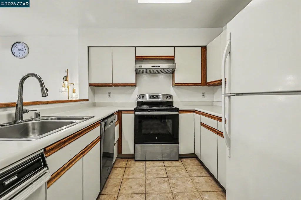 1207 Melville Square Richmond CA 94804