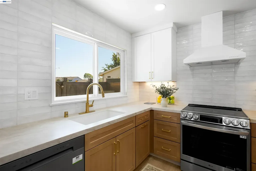 31265 Lily Street Union City CA 94587
