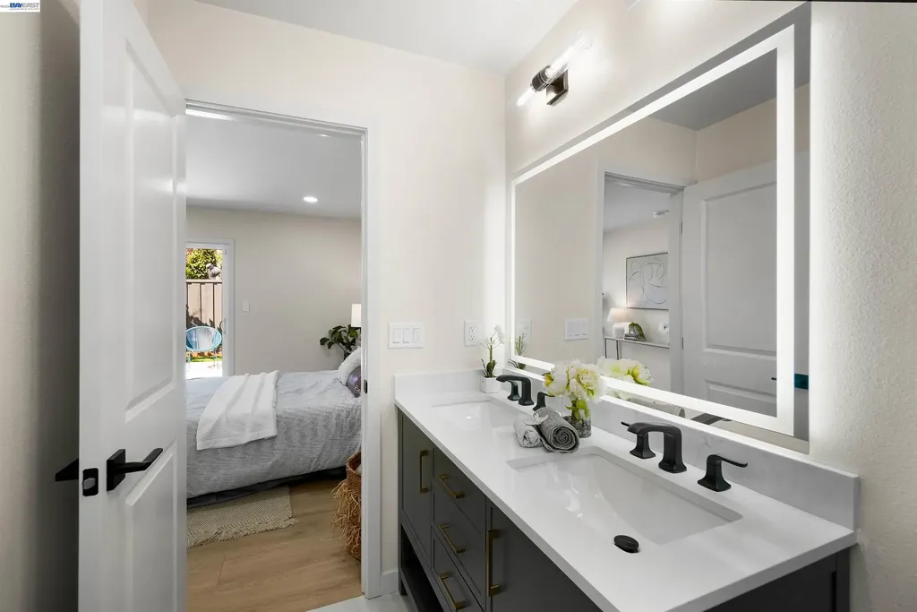 31265 Lily Street Union City CA 94587