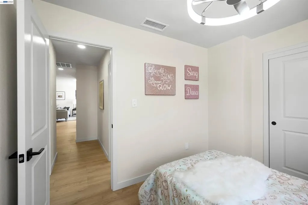 31265 Lily Street Union City CA 94587