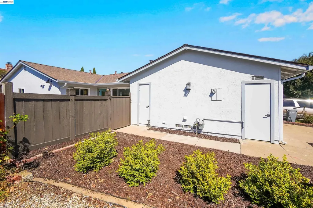31265 Lily Street Union City CA 94587