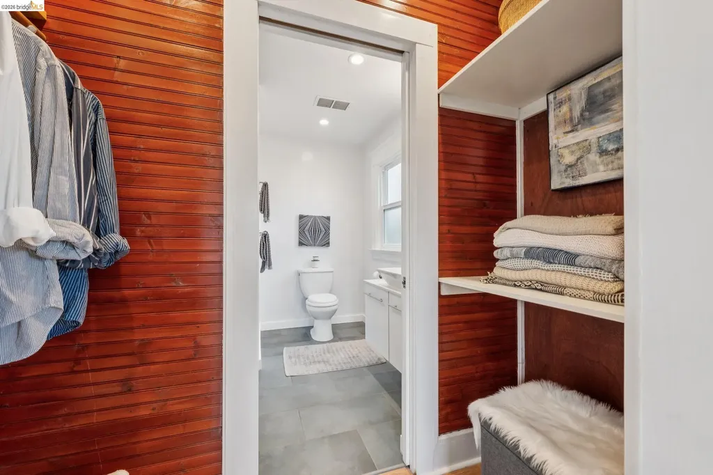532 42nd Street Oakland CA 94609