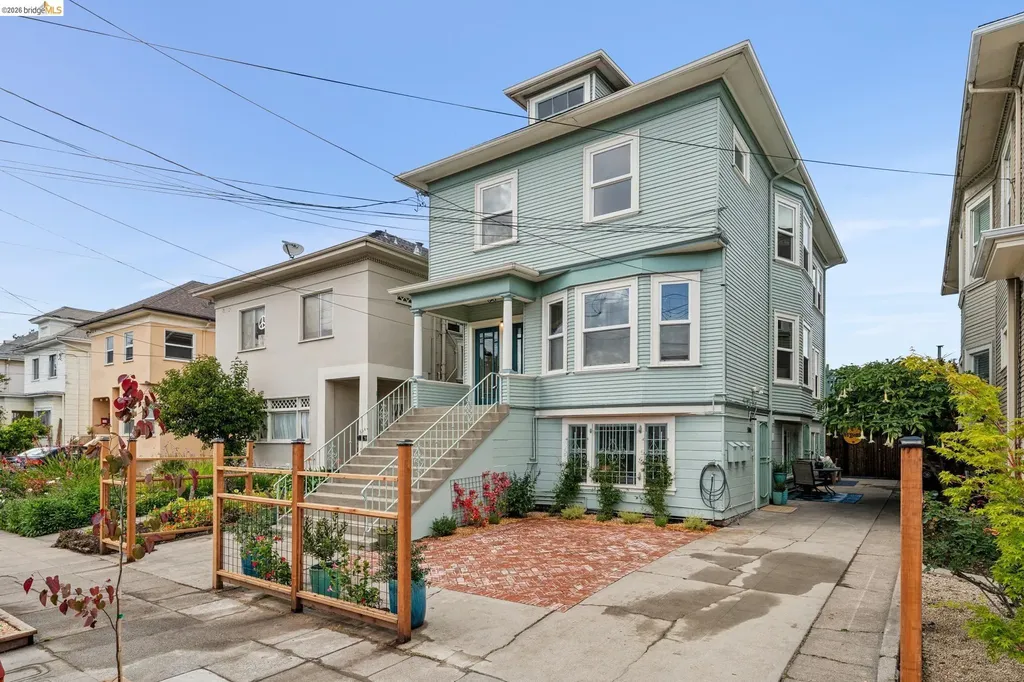 532 42nd Street Oakland CA 94609