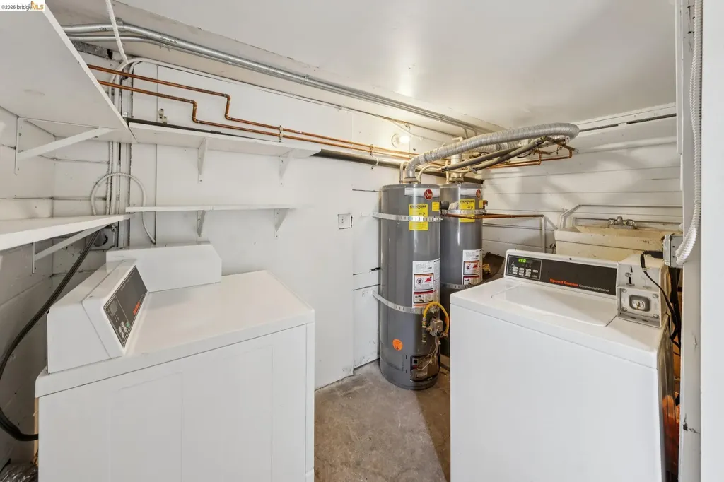 532 42nd Street Oakland CA 94609
