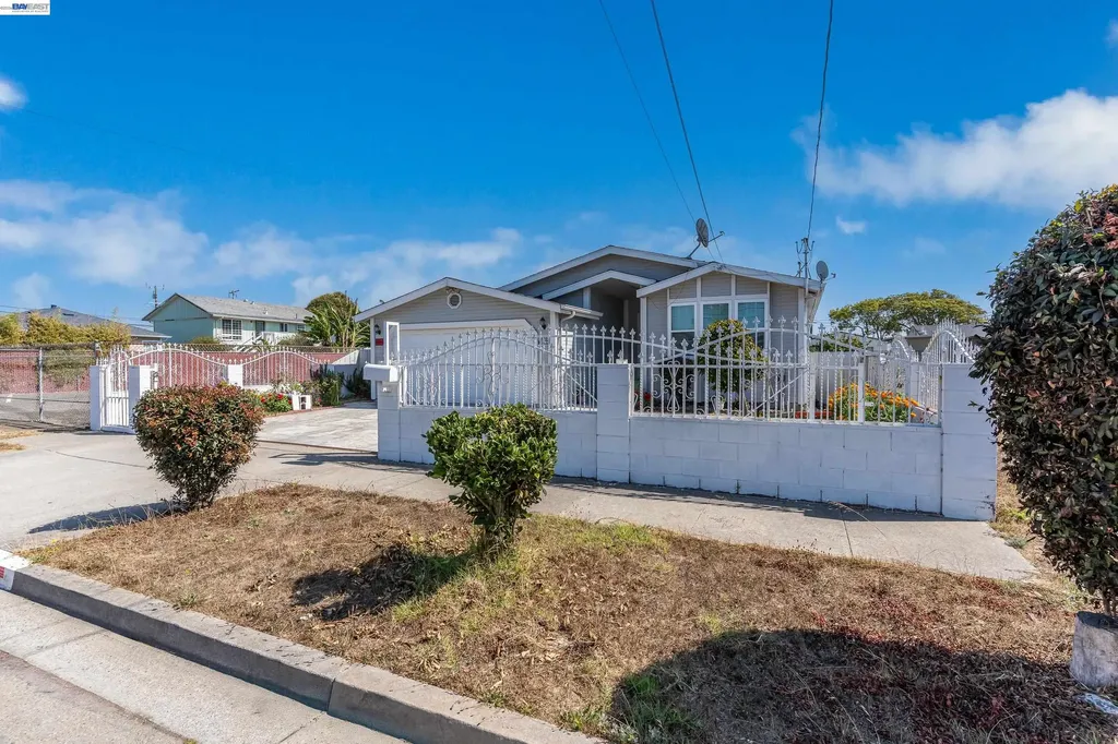 628 17th Street Richmond CA 94804