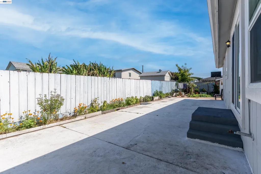 628 17th Street Richmond CA 94804