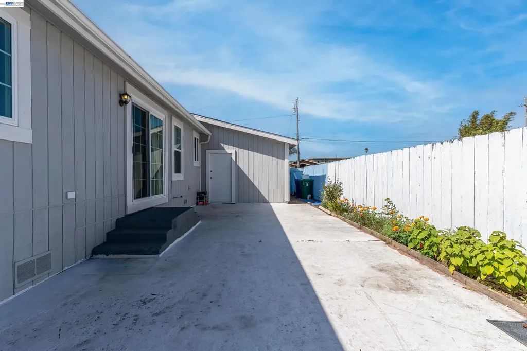 628 17th Street Richmond CA 94804