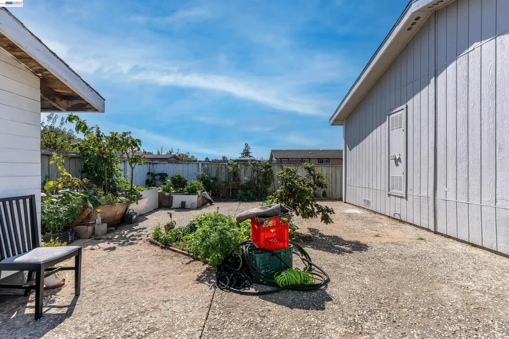 628 17th Street Richmond CA 94804