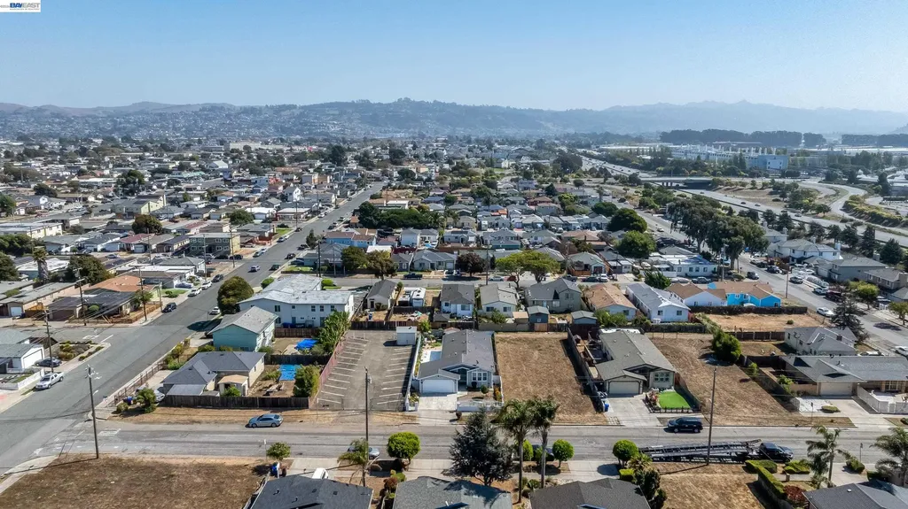 628 17th Street Richmond CA 94804