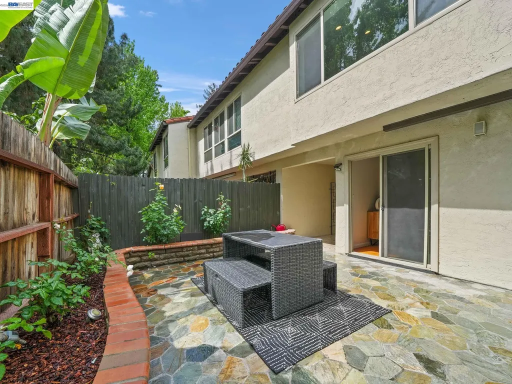 1972 Briscoe Terrace Fremont CA 94539