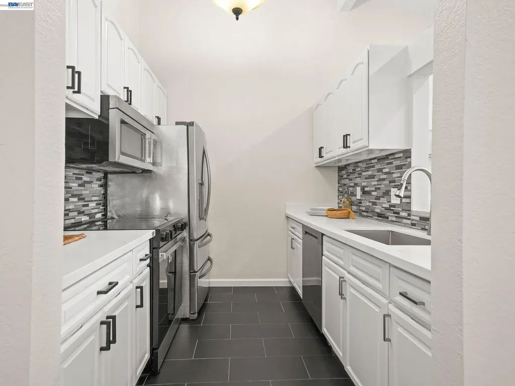 1972 Briscoe Terrace Fremont CA 94539