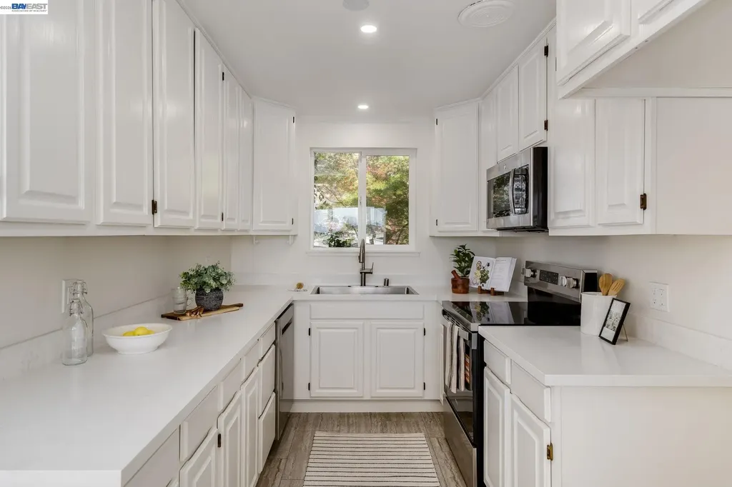 5265 Winifred Drive Castro Valley CA 94546
